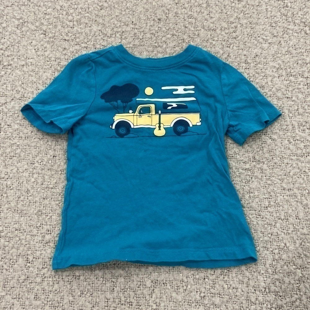 OLD Navy 3T Truck Tee